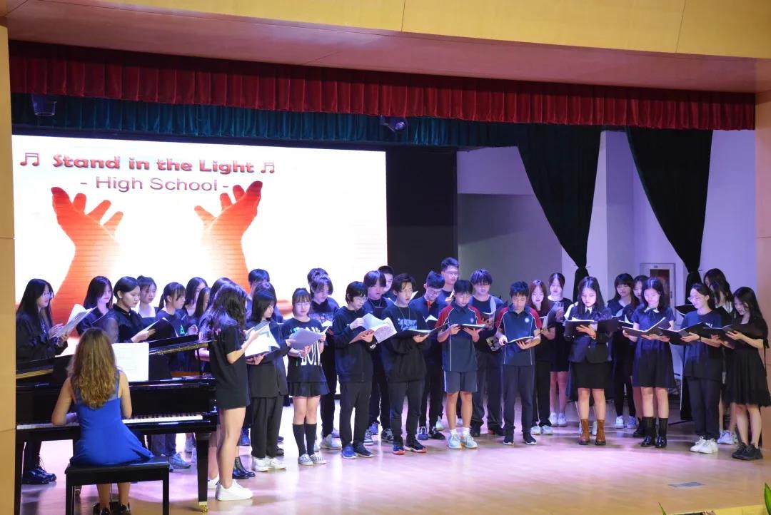 心怀感恩·传递温情 | 新哲书院第2届感恩节“传递爱”系列活动圆满结束